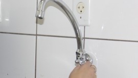 EMASA orienta consumidores para evitar ocorrências de água turva nas torneiras