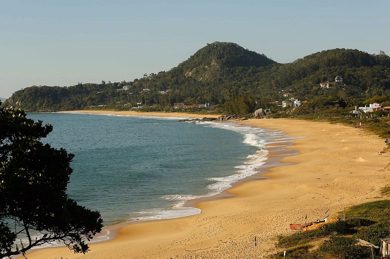 FATMA libera autorização de corte para construção do reservatório de água das praias do Estaleiro e Estaleirinho