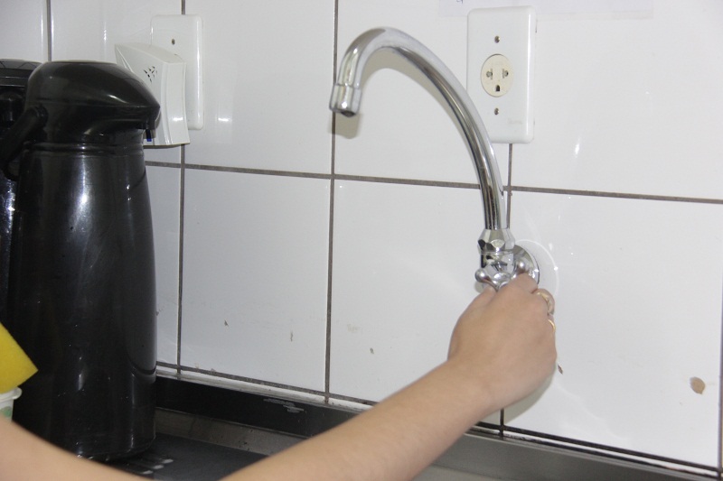 Ariribá, Nações e Praia dos Amores poderão ficar sem abastecimento de água na próxima terça-feira