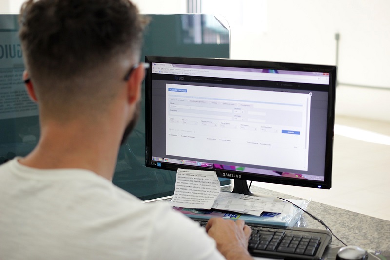 Caminhão-pipa começa abastecer moradores das praias agrestes a partir desta segunda-feira