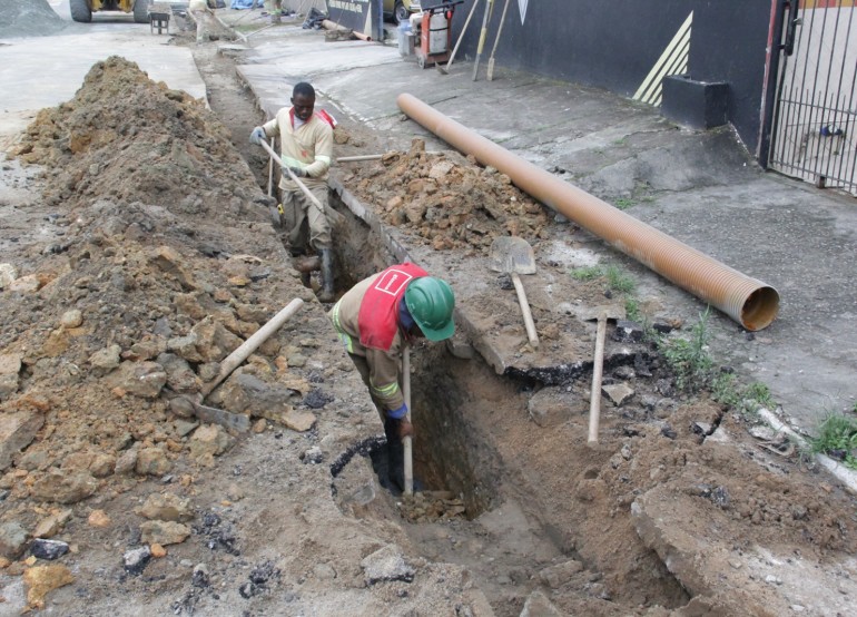Bairro das Nações está recebendo obras da rede coletora de esgoto