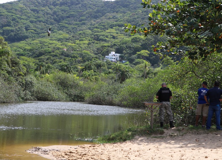 Águas Limpas fez vistorias nas praias agrestes nesta segunda-feira