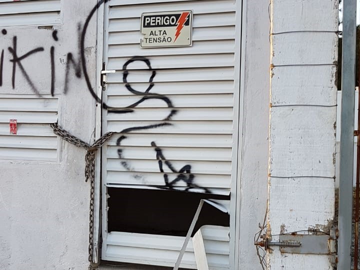 Elevatória da rede de esgoto em Laranjeiras é alvo de furto e vandalismo