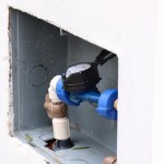 Instalação hidrômetro - Divulgação EMASA