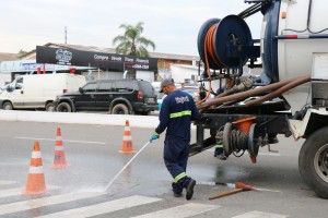 Limpeza preventiva PVs 5ª Avenida - 25.04.2019 - Fotos Bruna Bertoldo (8)