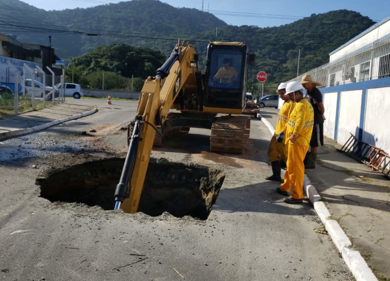 Consertos emergenciais podem deixar bairros dos Estados e São Judas sem água