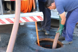 09-07-19- Limpeza preventiva Rua Nicarágua - Nações - Renata Furlanetto