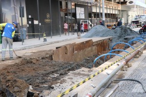 Obra do Emissário na Avenida Alvin Bauer