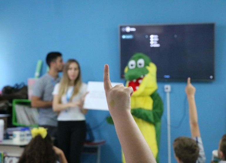 Alunos do CEM Giovania de Almeida conhecem o Programa JACAMASA